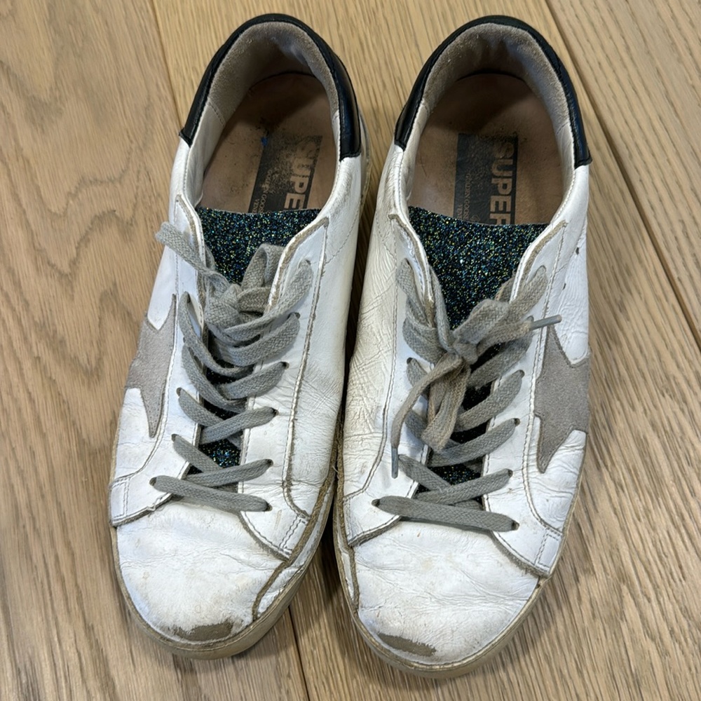 Golden Goose superstar white with glitter tongue